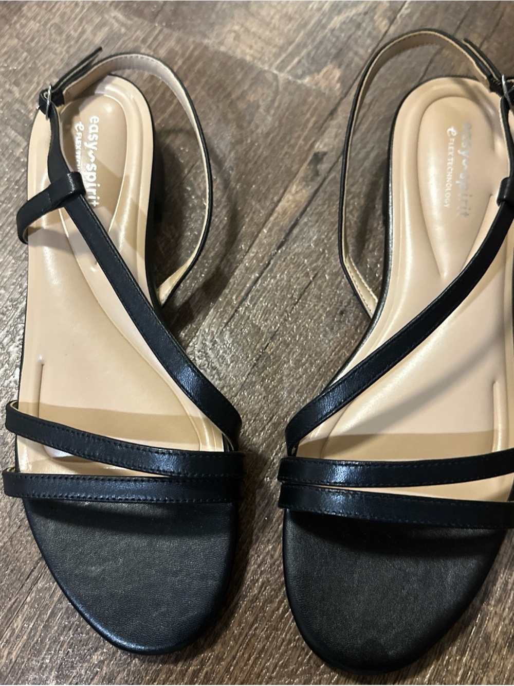 easy spirit  Women’s Black Strappy Slingback Sandals-Size 10 M - Picture 3 of 11